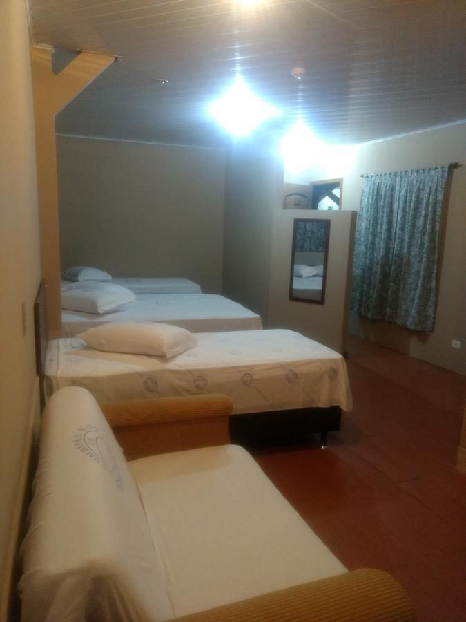 Cumbipar King Hotel 瓜卢流斯 外观 照片